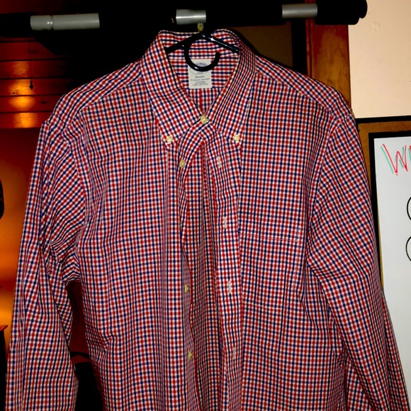 Brooks Brothers Other - Brooks Brothers Men’s Large Button down
